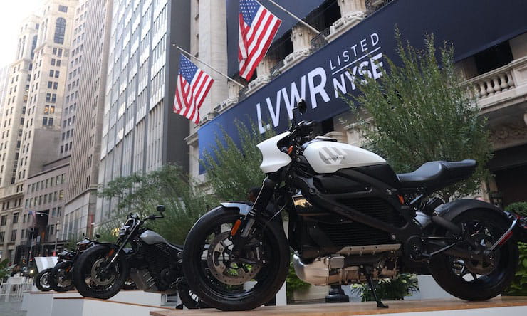 Harley-Davidson floats LiveWire on NY stock exchange_Thumb